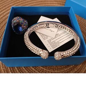 ESTATE DESIGNER JOAN BOYCE  RHINESTONE BRACELET & CHUNKY RHINESTONE RING IN BOX